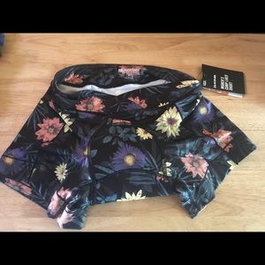 Dakine women’s comp liner short